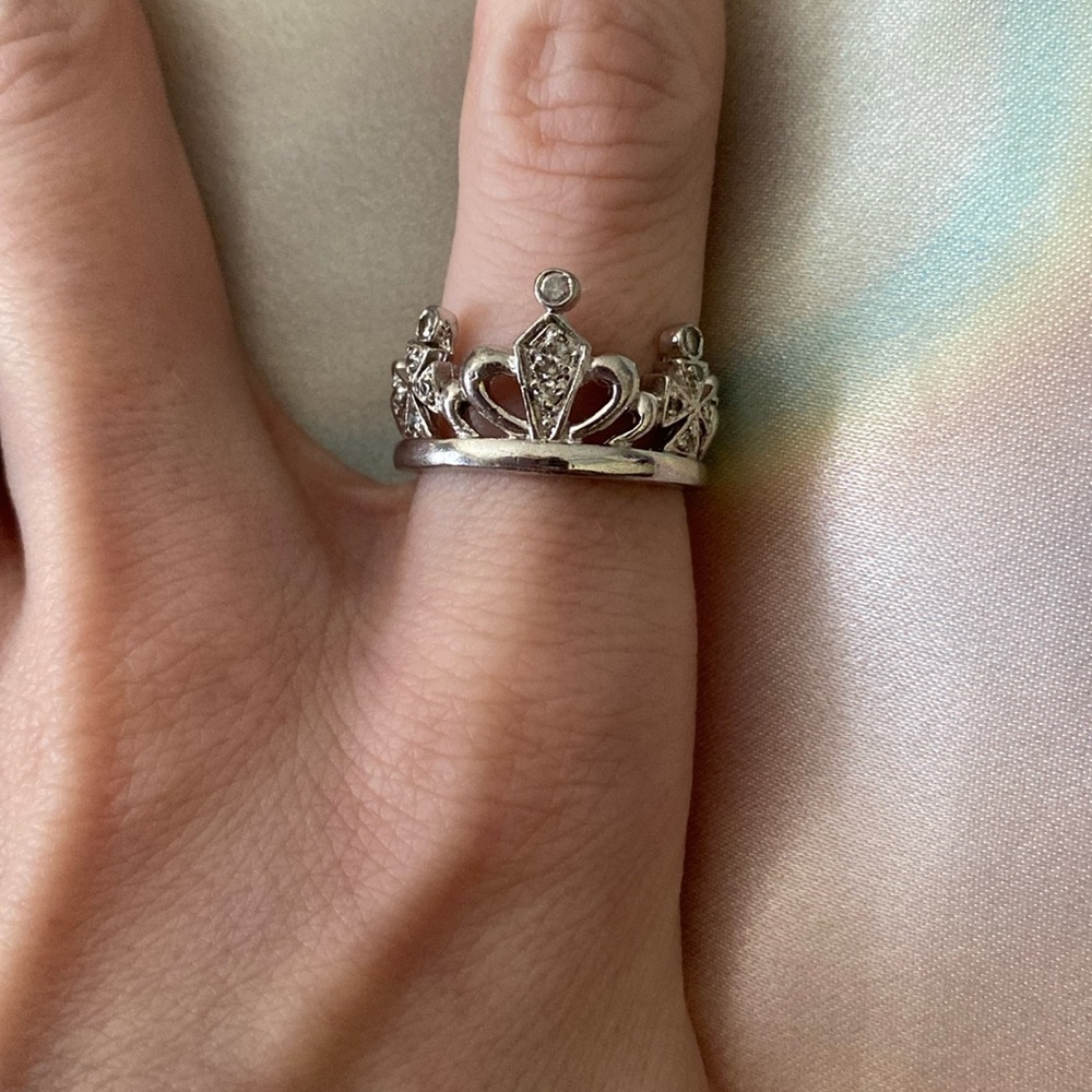 Sterling silver crown ring 👑